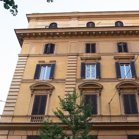 La Casa Di Iulia Acomodação com café da manhã Roma Exterior foto
